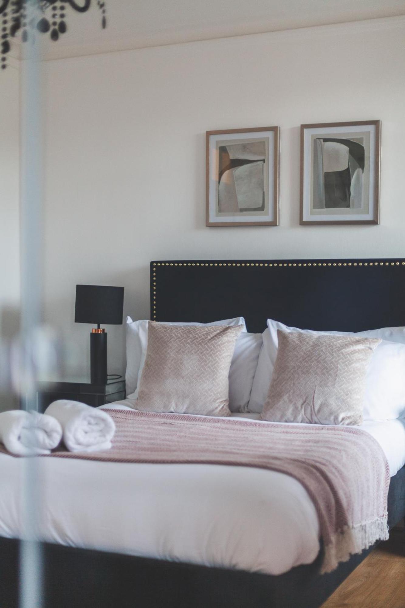 Arte - 3-bed Flat With 3 Bathrooms - Heart Of Finchley Road - 2 Min Walk To Underground Station Londra