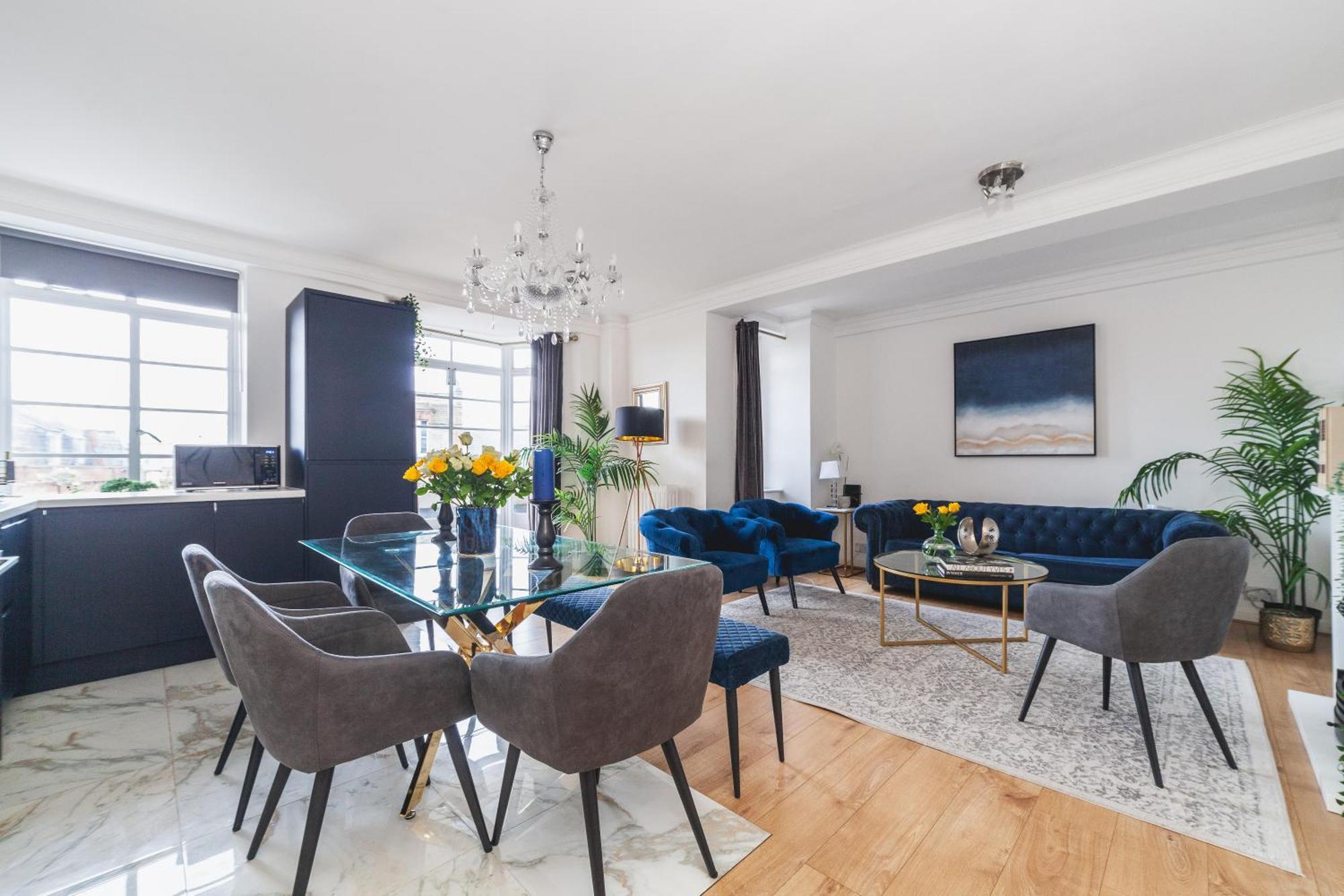Arte - 3-bed Flat With 3 Bathrooms - Heart Of Finchley Road - 2 Min Walk To Underground Station Appartamento *